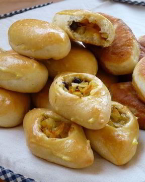 Пирожки с грибами и капустой