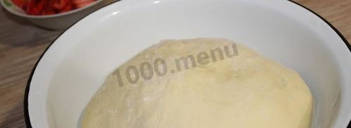 пирожки с клубникой из дрожжевого теста в духовке. Шаг 18