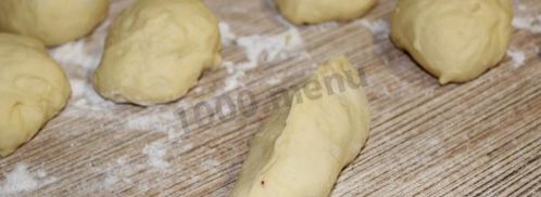 пирожки с клубникой из дрожжевого теста в духовке. Шаг 24