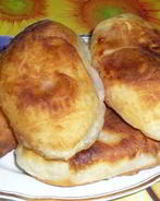 Пирожки с клубникой на кефире