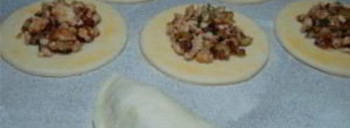 пирожки с куриным фаршем. Шаг 14