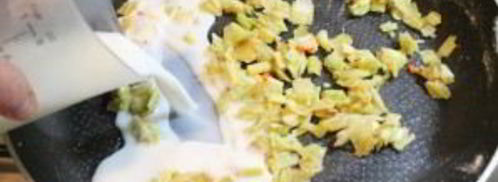 пирожки с сюрпризом. Шаг 4