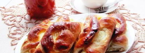 пирожки с творогом из дрожжевого теста. Шаг 14