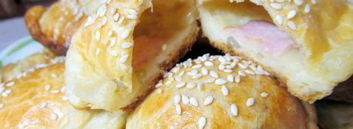 пирожки слоеные конвертики с сыром и ветчиной. Шаг 15