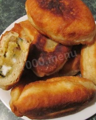 Пирожки жареные на дрожжах на сковороде