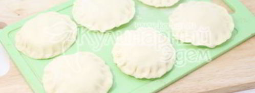 рождественские пирожки с грибами и курицей. Шаг 8