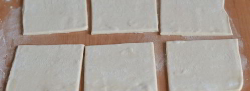 слоеные пирожки с куриной печенью. Шаг 9