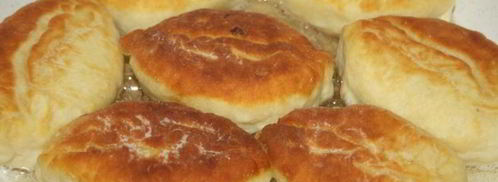 содовые пирожки с капустой, луком и яйцом. Шаг 9