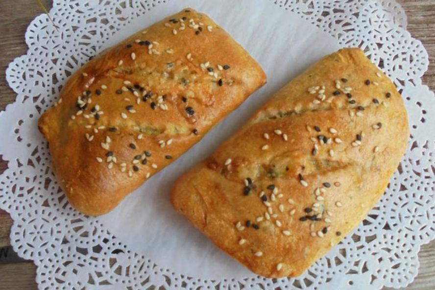 Рецепт закусочные пирожки с сыром на тесте с морской капустой