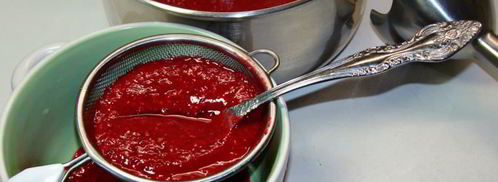 ажурные пирожные с малиновым муссом и джемом. Шаг 6