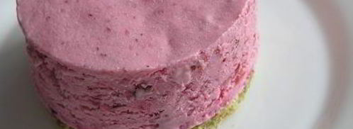 фисташковое пирожное с брусничным семифредо. Шаг 25