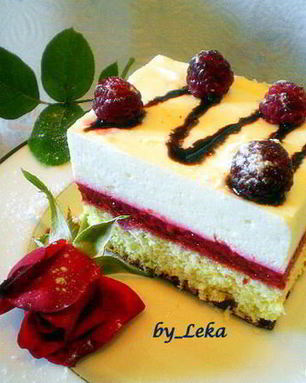 Пирожное Малина в шампанском