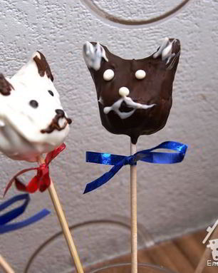 Пирожное на палочках cake-pops