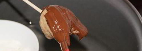 пирожное на палочках cake-pops. Шаг 5