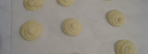 пирожные шу с вишневым сюрпризом. Шаг 15