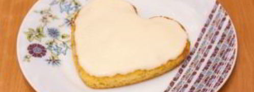 цитрусовые пирожные валентинки с фруктами. Шаг 11