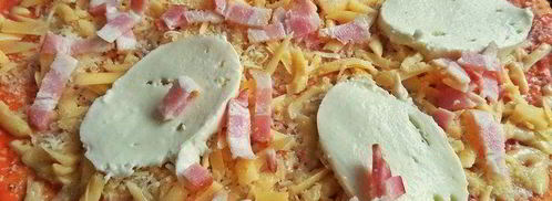 пикантная пицца с чоризо и тремя сырами. Шаг 15