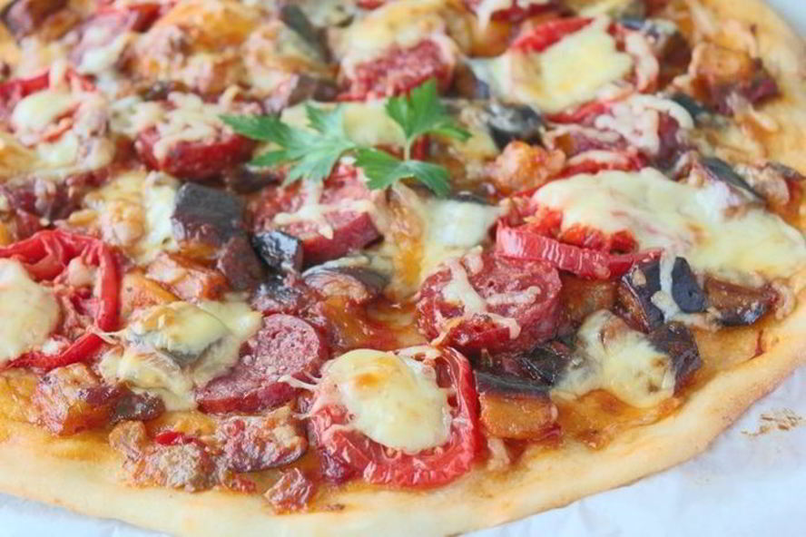 Рецепт пицца с баклажанами и сыром джюгас