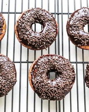 Пышные банановые пончики