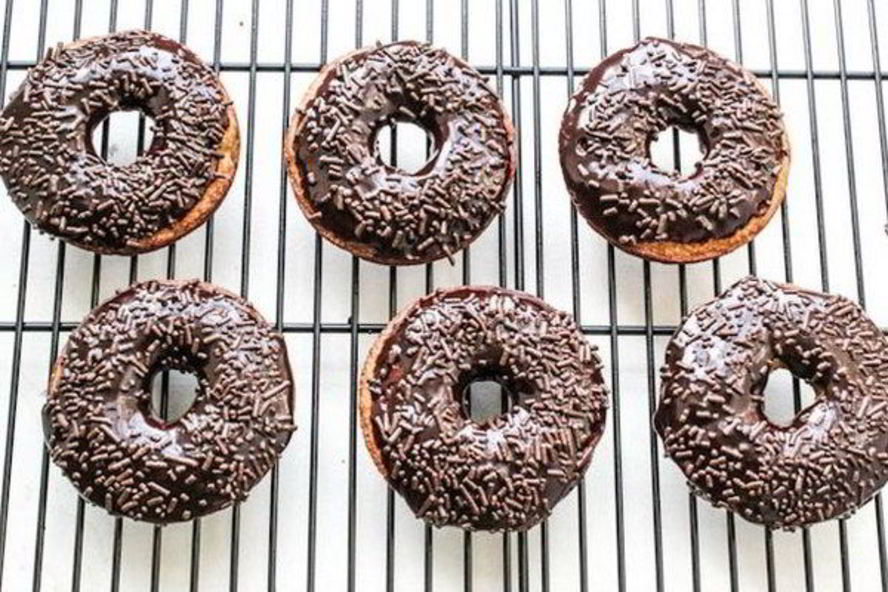 Рецепт пышные банановые пончики