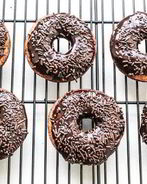 Пышные банановые пончики