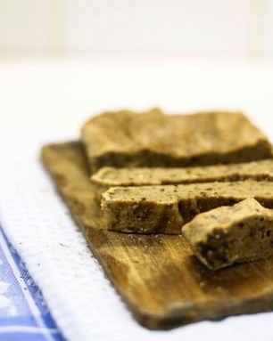 Коврижка с черносливом и орехами