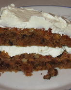 Морковная коврижка с кремом из сливочного сыра