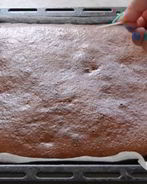 Постная коврижка с вареньем