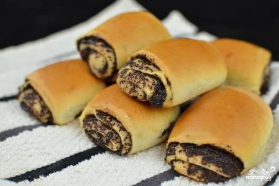 Рецепт рулетики с маком из дрожжевого теста