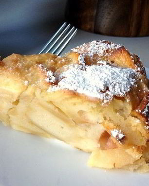 Аппетитная яблочная Шарлотка