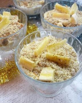 Банановая шарлотка