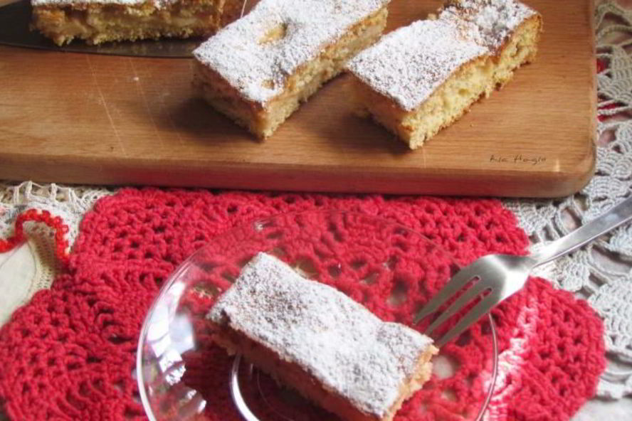 Рецепт бисквитный яблочный пирог