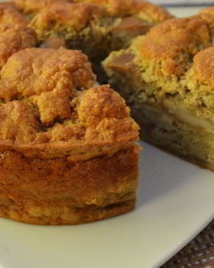 Диетическая грушевая шарлотка