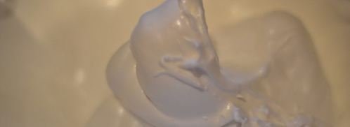 клубнично-фисташковая шарлотка. Шаг 27