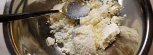 шарлотка из сухарей с яблоками. Шаг 2