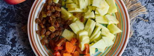 шарлотка на кефире. Шаг 5