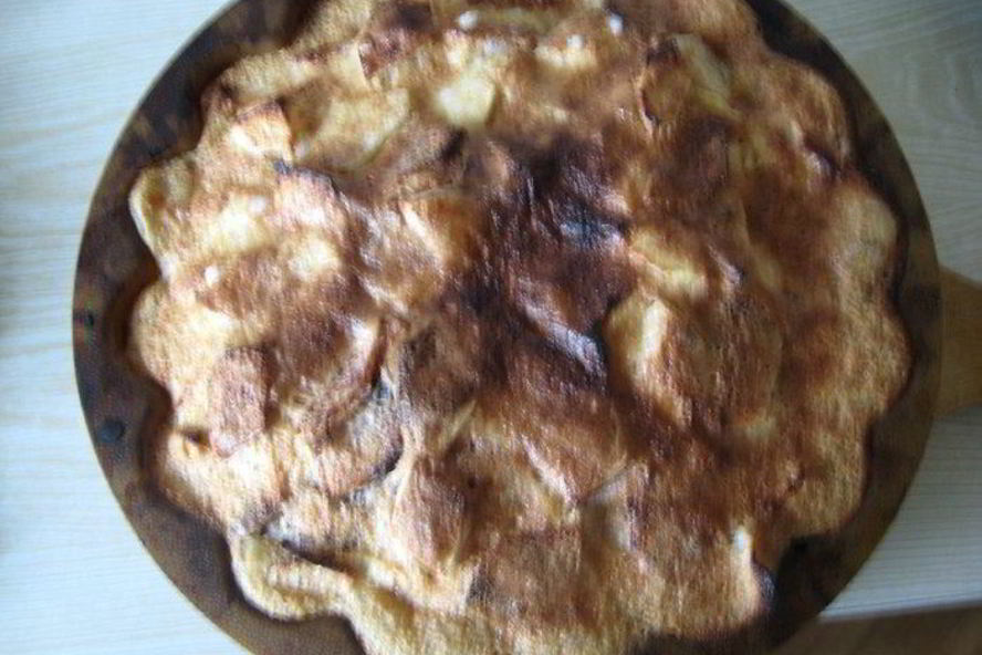 Рецепт шарлотка с безе