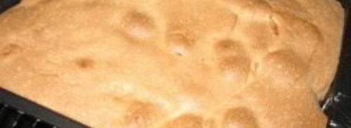 шарлотка с клубникой и яблоками. Шаг 5