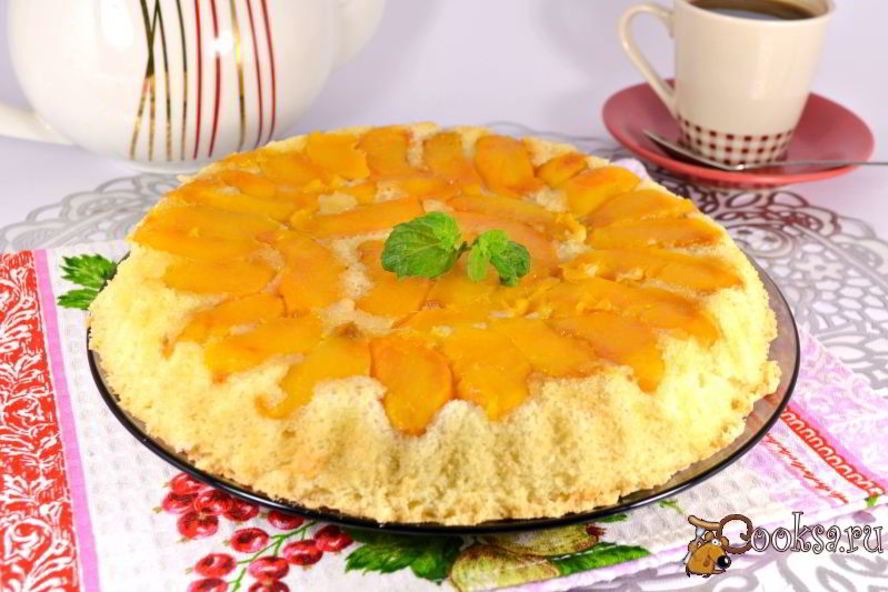 Рецепт шарлотка с персиками