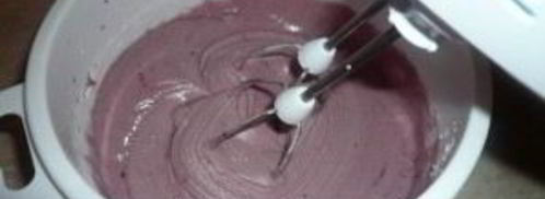 шарлотка с вареньем в мультиварке. Шаг 5