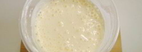 шарлотка с ягодами. Шаг 3