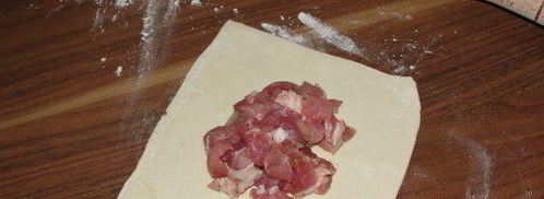 слоеные конвертики с мясом. Шаг 5