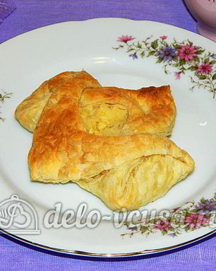 Слойки с яйцом и рисом