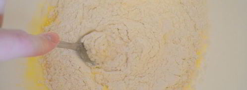 чудесный творожник с фаршированными грушами. Шаг 3