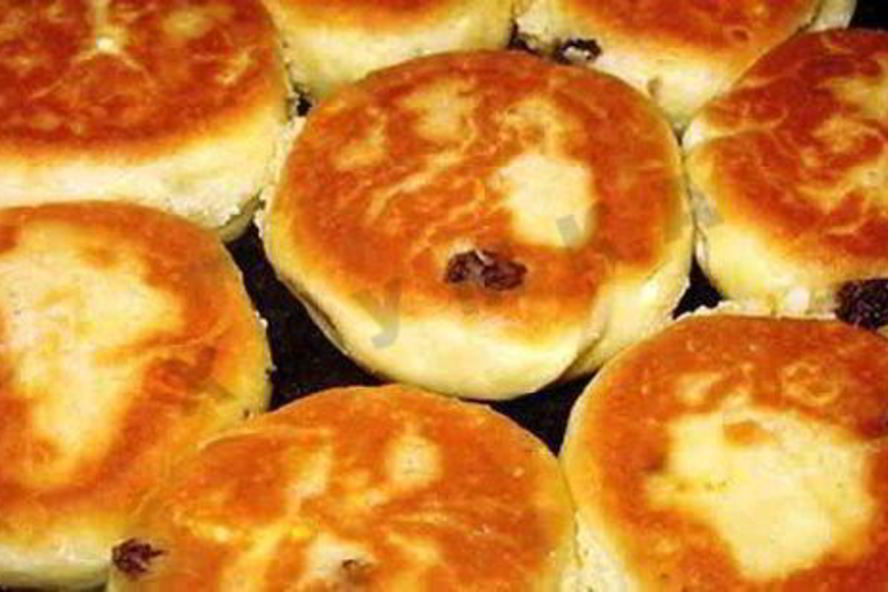 Рецепт нежные сырники в духовке с мукой и изюмом