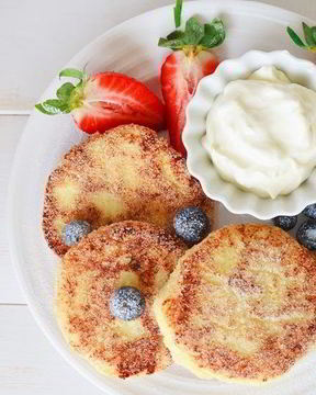 Сырник с творогом и манкой