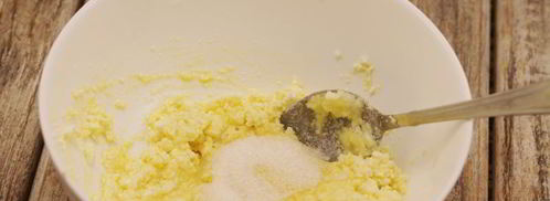 сырники на пару в мультиварке. Шаг 3