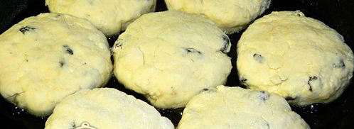 сырники с изюмом. Шаг 9