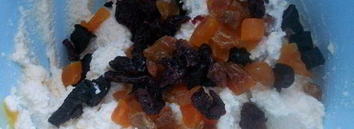 сырники с сухофруктами. Шаг 2