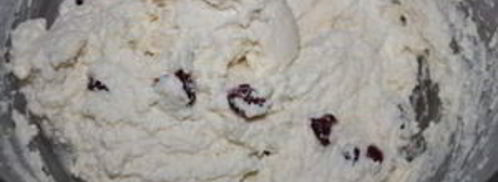 сырники с сушеной вишней. Шаг 2